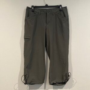 Gray Eddie Baur Capri Track Pants - Size 8